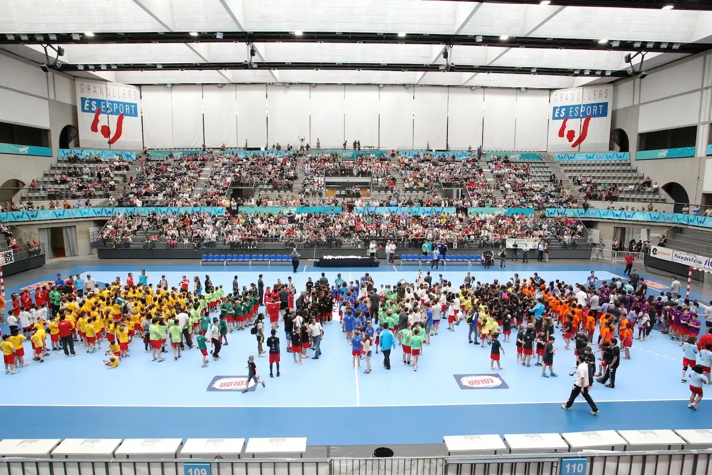 Jornada de  cloenda del torneig d’handbol escolar Coaliment de 2016