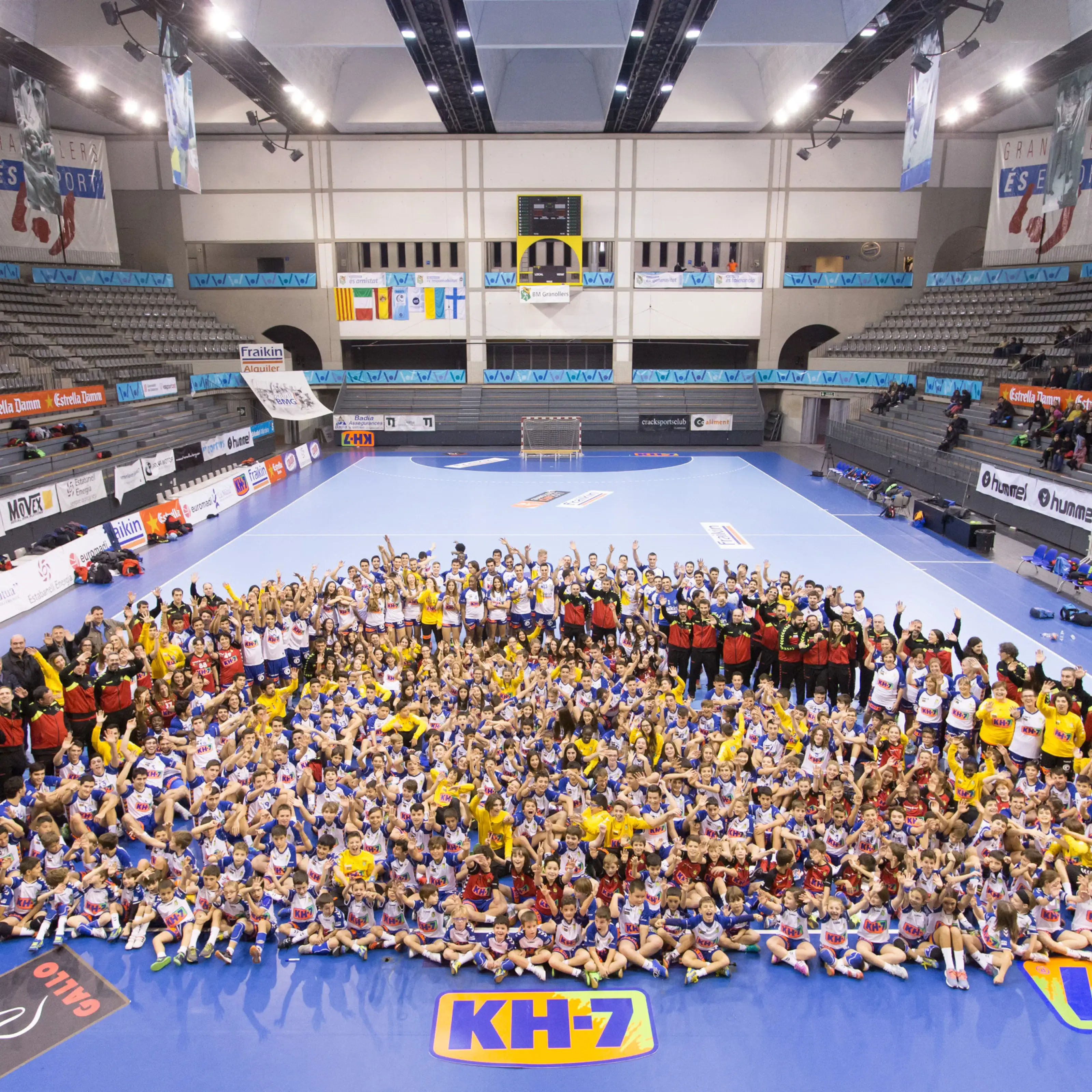 Jugadors, jugadores i equip t[ecnincs de totes les seccions del Balonmano Granollers