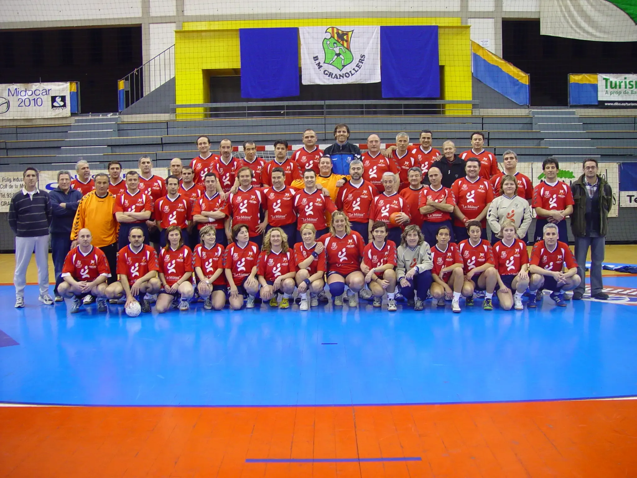 L’equip de veterans del Club durant el campionat d’Europa de Màsters de 2005